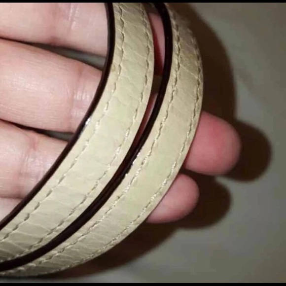 Michael Kors Purse - Picture 4 of 4